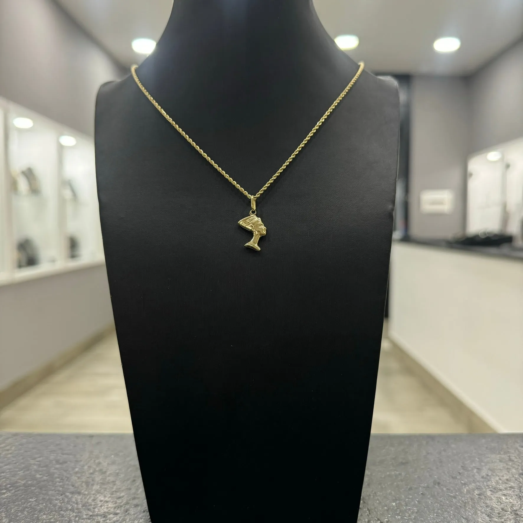 Collana fune con testa egiziana oro